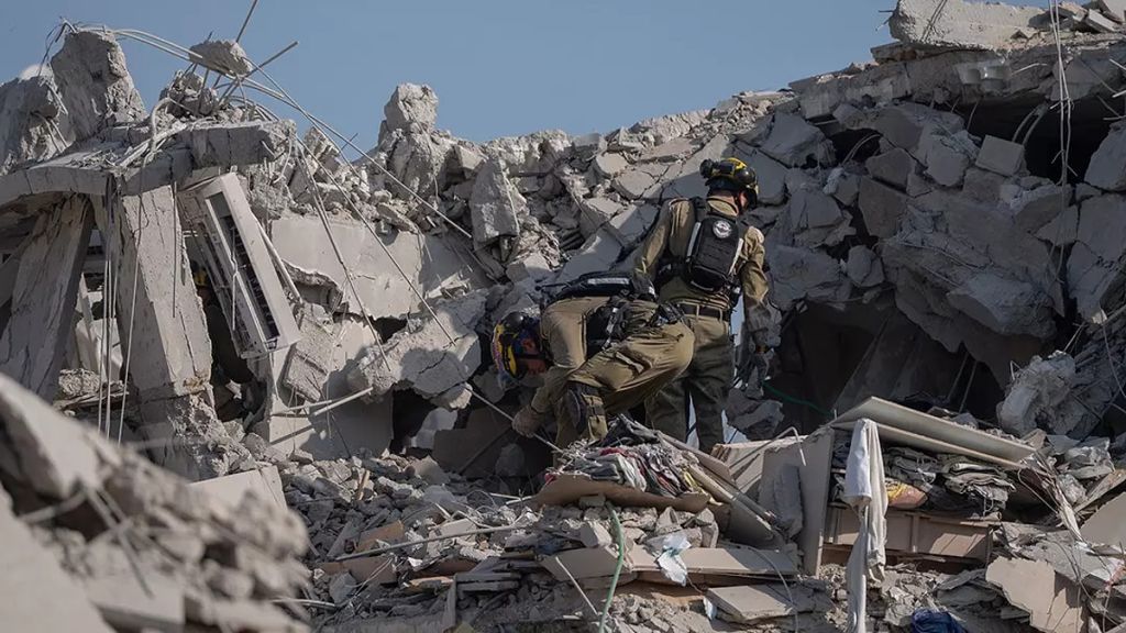 İsrail’in İran’daki nükleer tesislere ve askeri üslerine yönelik düzenlediği saldırılara