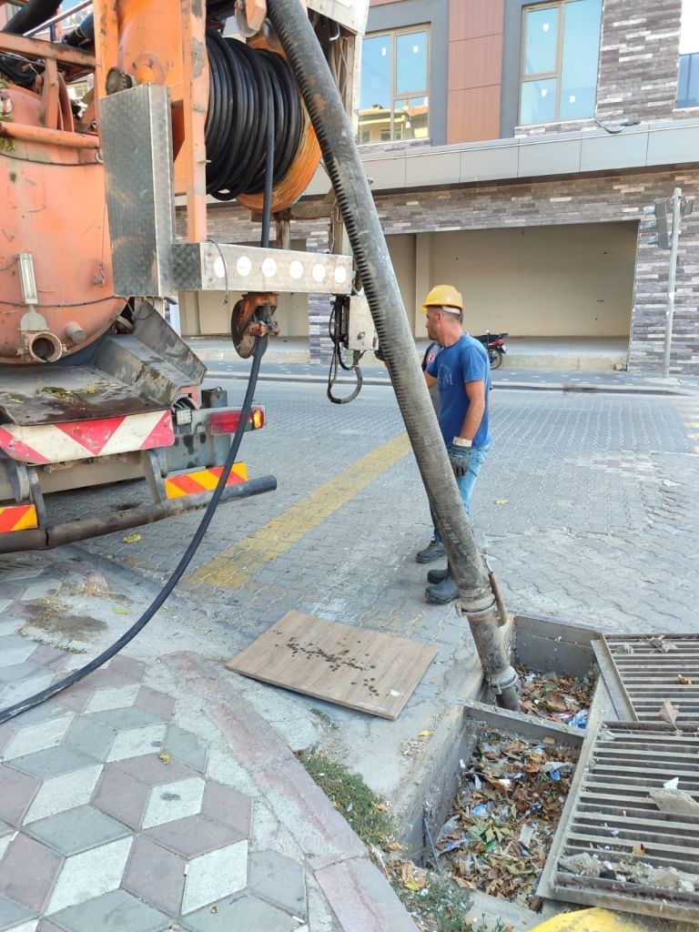 Edremit’te Altyapı Sorununa Nokta Kondu 0de1bf81 65f2 4a49 9d06 e22692043963 - Marmara Bölge Gazetesi