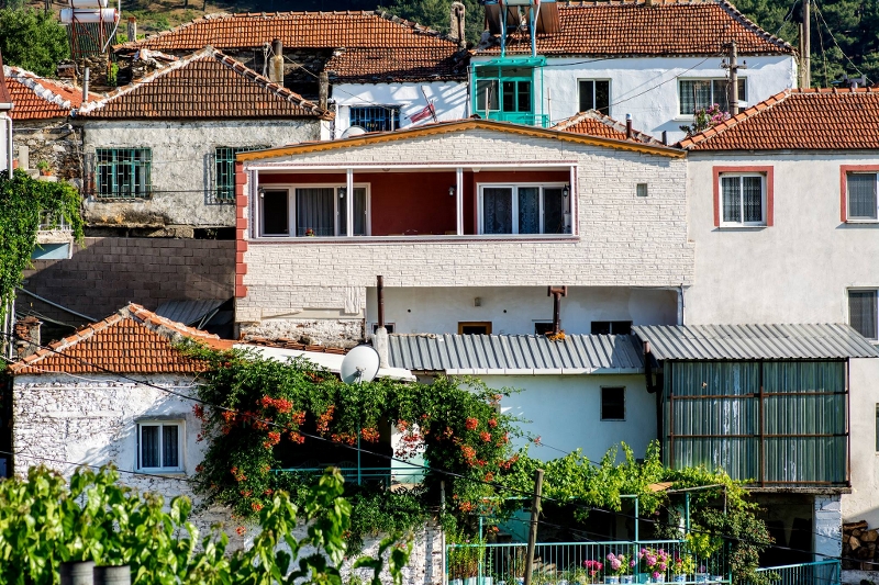 İzmir’e sadece yarım saat uzaklıkta bulunan Kavacık Köyü, doğal güzellikleri