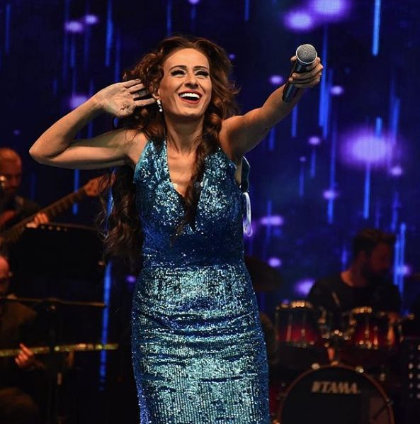 Yıldız Tilbe’ye Yasak Geldi! 4d503398 db75 e911 80ea a0369f7d1486 - Marmara Bölge Gazetesi