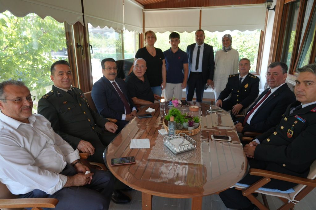 15 Temmuz Demokrasi ve Millî Birlik Günü kapsamında Burhaniye’de anlamlı