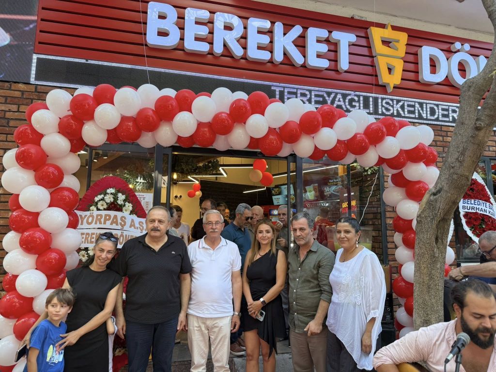 Erdek’te hizmete giren Bereket Döner’in açılış töreni, Erdek Belediye Başkanı