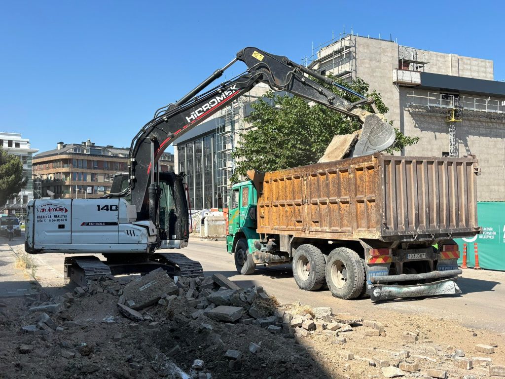 Bandırma’da Yıkım Başladı! 522755930 1287322879416729 8720428054927069674 n - Marmara Bölge Gazetesi