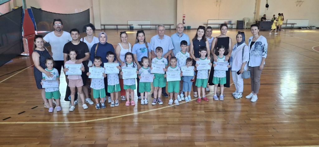 Gönen Belediyesi’nin sağlıklı yaşam ve spor bilincini artırmaya yönelik yürüttüğü