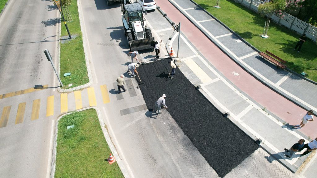 Bandırma’da Sokaklar Tanınmaz Hâlde! 524844320 1294606538688363 6935670779203962805 n - Marmara Bölge Gazetesi