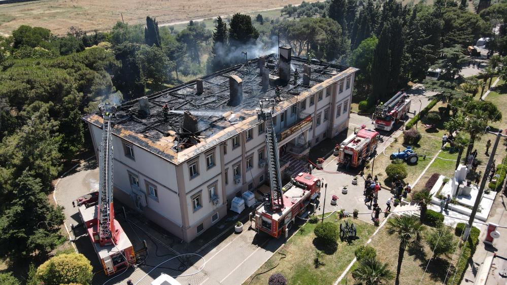Balıkesir’in Bandırma ilçesinde bulunan Koyunculuk Araştırma Enstitüsü Müdürlüğü’nün idari binasında