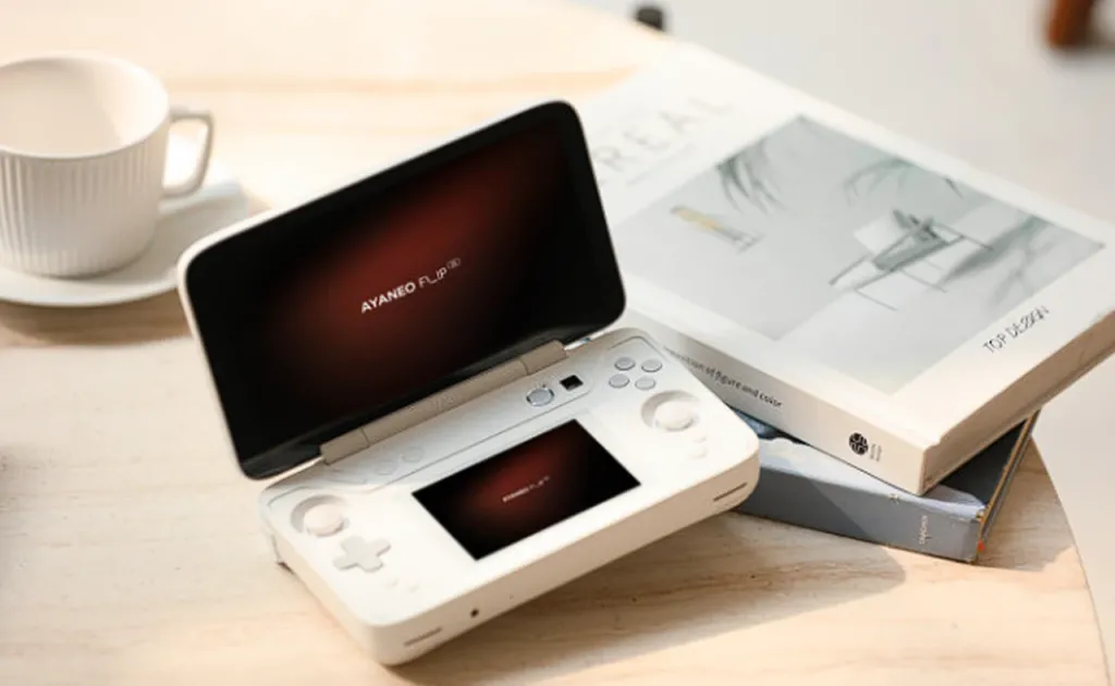 Taşınabilir oyun cihazları sınıfında dengeleri değiştirecek yeni bir model tanıtıldı.