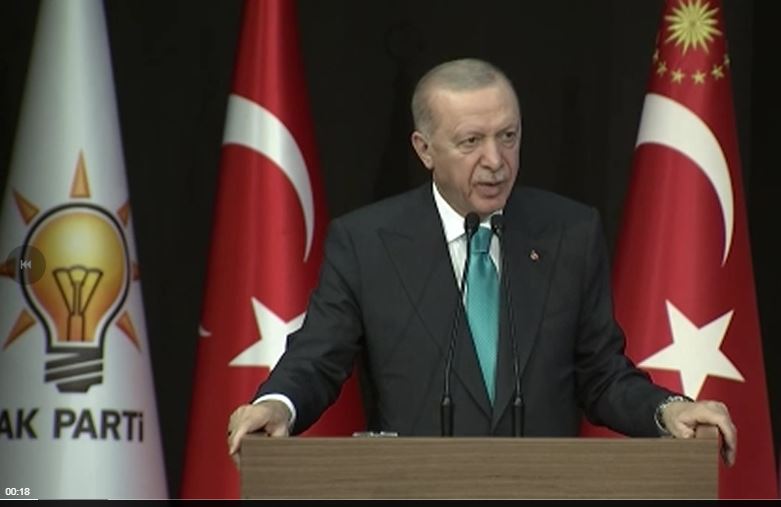Cumhurbaşkanı Recep Tayyip Erdoğan, "Resulullah Efendimize ve diğer peygamberlerimize küstahlık