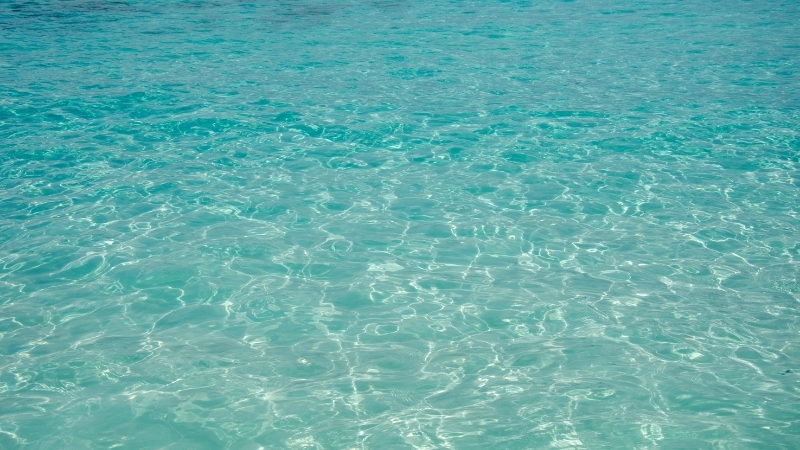 Ne tesis var ne kalabalık... Sadece turkuaz deniz, yumuşacık kumlar