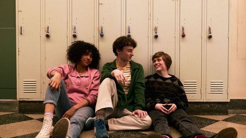 I Am Not Okay With This - Marmara Bölge Gazetesi