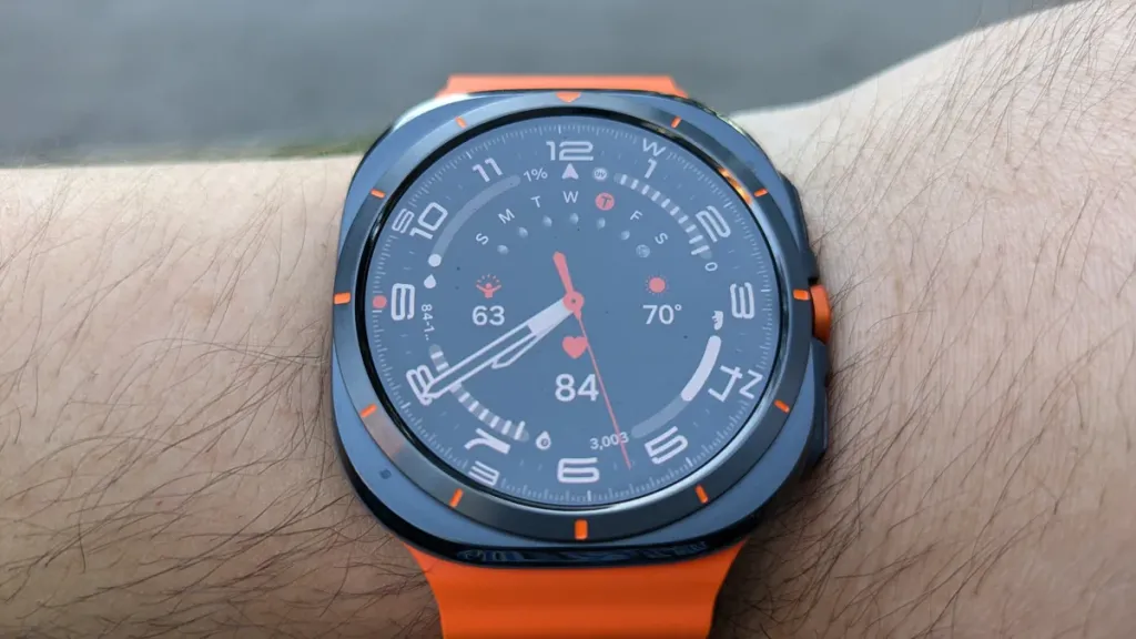 Apple, Samsung, Huawei ve Xiaomi Yarışta: İşte En İyi Akıllı Saatler Samsung Galaxy Watch Ultra 1 - Marmara Bölge Gazetesi