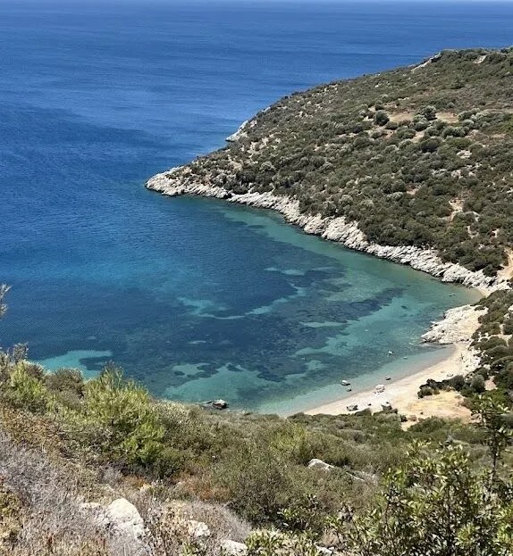 Edremit’e Yakın Bu Koyu Görenler İnanamıyor! baradan koyu 1 - Marmara Bölge Gazetesi