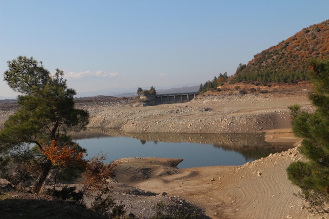 caygoren barajinda su seviyesi yuzde 10un altinda 8682 dhaphoto4 - Marmara Bölge Gazetesi
