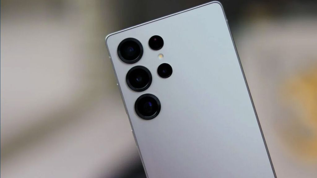 Samsung’un 2026 yılında piyasaya süreceği Galaxy S26 serisiyle ilgili sızan