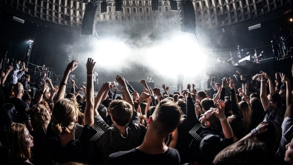 Sındırgı Belediyesi Türk Müziği Topluluğu, 17 Temmuz Perşembe akşamı Cumhuriyet