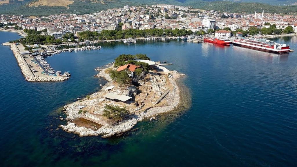Erdek'te kadın girişimciliğinin simgesi haline gelen Selvi Ana Doğal Ürünler'in