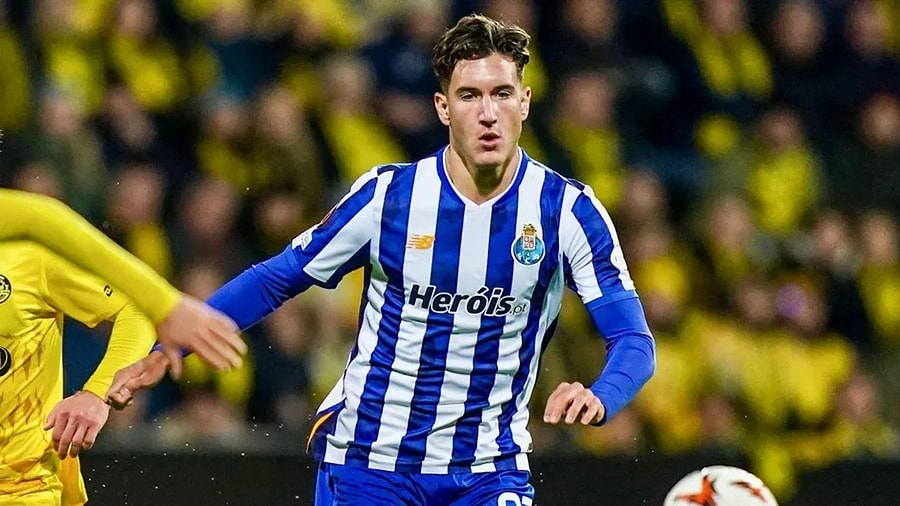 Porto’nun 21 yaşındaki hücumcusu Deniz Gül, Türkiye’nin üç büyük kulübünün