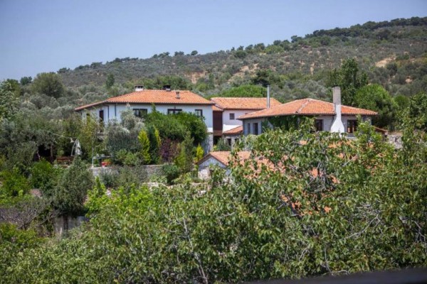 Bu Köy Edremit’in Saklı Cenneti zeytinbag774 otel e1497969625706 - Marmara Bölge Gazetesi