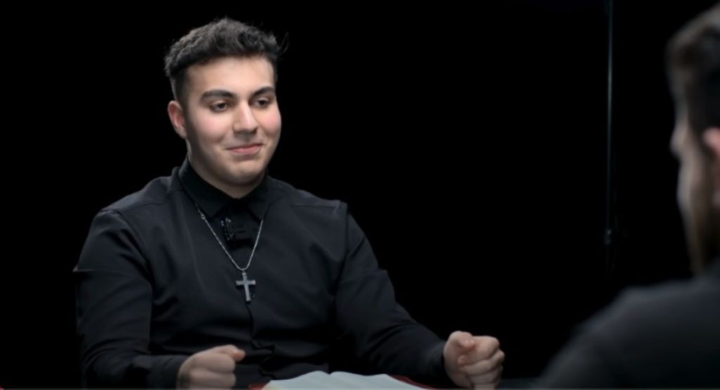 Kur’an’a İnanmıyor, Hz. Muhammed’i Peygamber Olarak Görmüyor! 3a776a0a 68d1 4b5e 8402 63a3192e4f86 - Marmara Bölge Gazetesi