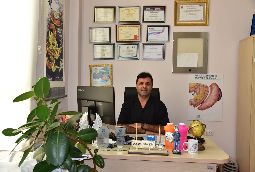 Fazla Kilo Artık Kader Değil! Balıkesir’de Obezite Cerrahisi Merkezi Açıldı 527760401 1184748633682326 2650477366418205778 n - Marmara Bölge Gazetesi