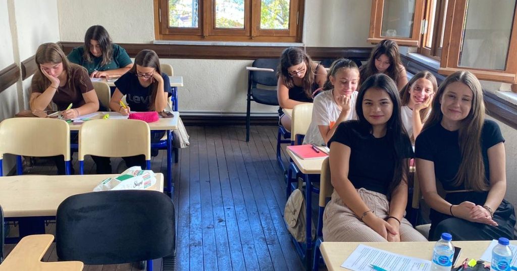 Marmara Adalar’da Yaz Kampı Coşkusu Başladı 530363185 1141608984667444 7242549912916035935 n - Marmara Bölge Gazetesi