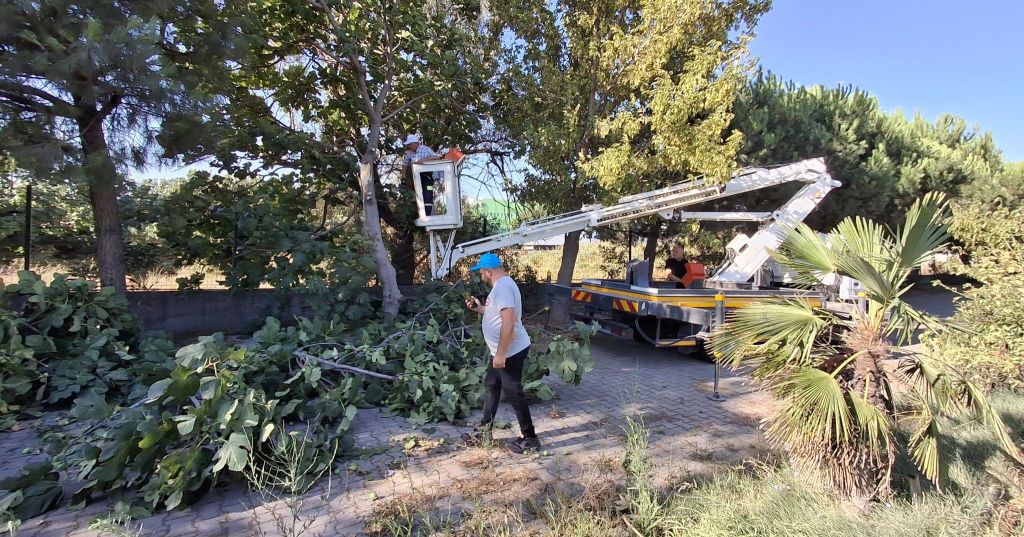 Susurluk Belediyesi, ilçe genelinde yaşam kalitesini artırmak ve altyapı ile