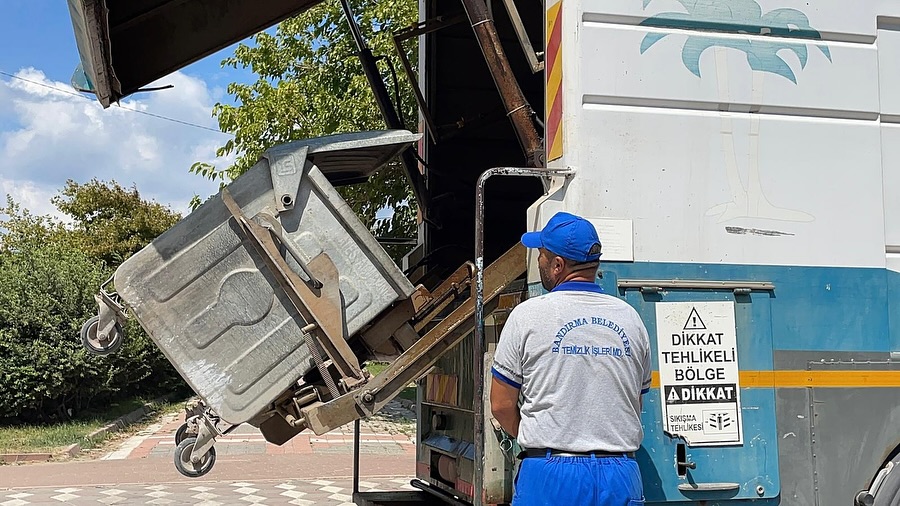 Bandırma’da Yepyeni Bir Dönem! 534511768 18322790356225400 7538342704926363392 n - Marmara Bölge Gazetesi