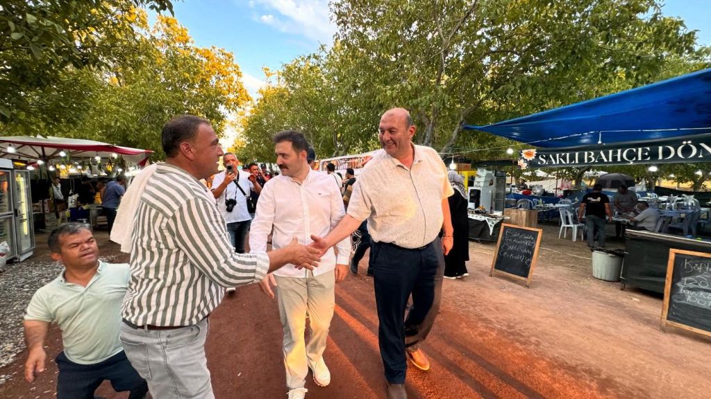 Bigadiç’in köklü geleneği olan panayır, coşkulu bir açılış töreniyle başladı.