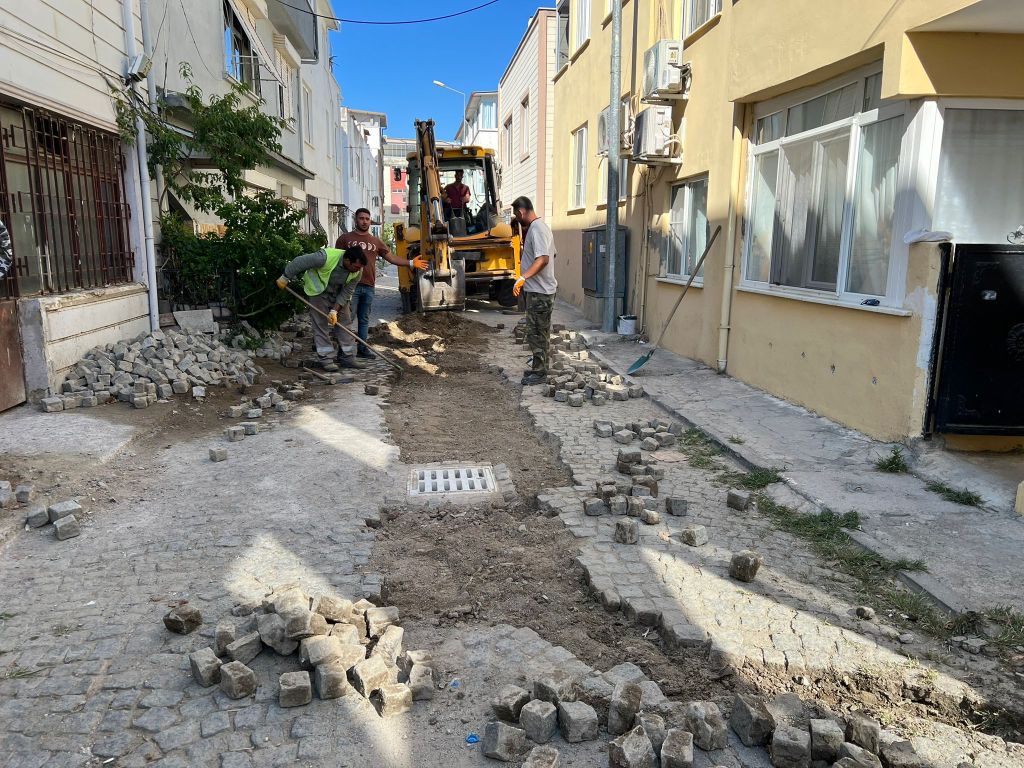 Edremit’te Tüm Sorunlar Kökten Çözülüyor! 535840045 781486454242382 8429820266715514191 n - Marmara Bölge Gazetesi