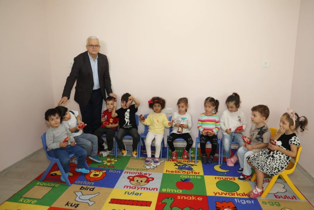 Burhaniye’de Eğitime Büyük Yatırım 536267576 1225710542928645 6238588175762680958 n - Marmara Bölge Gazetesi