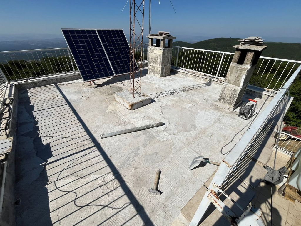 Balıkesir Orman Bölge Müdürlüğü, yangın gözetleme kulelerinin bakım ve onarımlarını