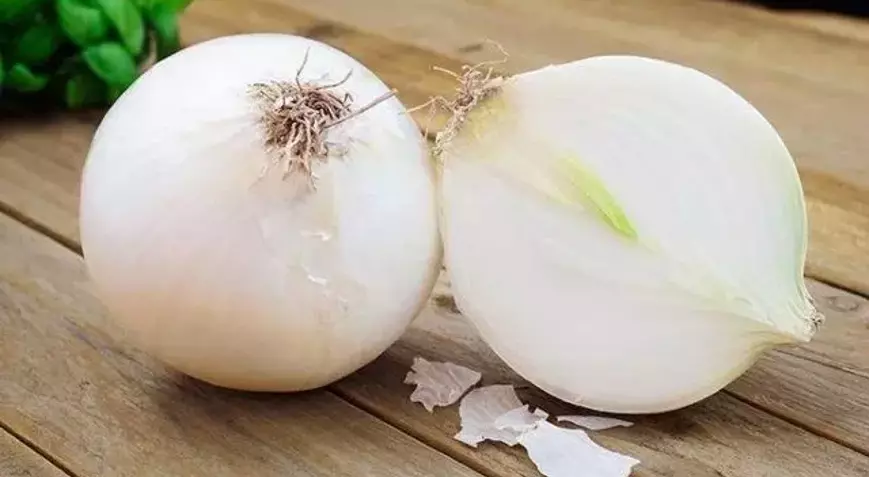 Öksürükten Ateşe: Soğanın Az Bilinen Mucizeleri 5fd765f355427e120c3a6f32 - Marmara Bölge Gazetesi