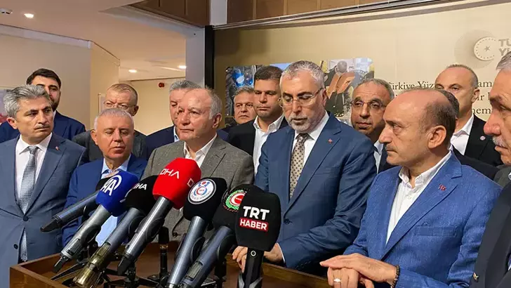 Kamu İşçisine Dev Zam! 688e04be1d4fc6b629e45d21 - Marmara Bölge Gazetesi