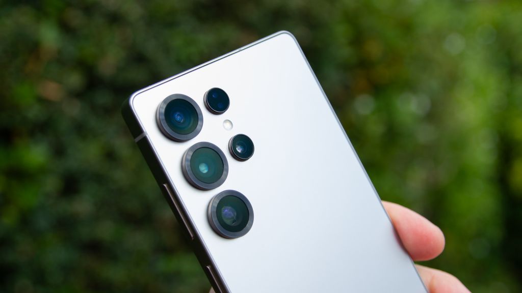 Galaxy S26 Ultra Enerji tasarruflu ince ekran 9QGiJ8BKjMMS6nBKhdrstD - Marmara Bölge Gazetesi