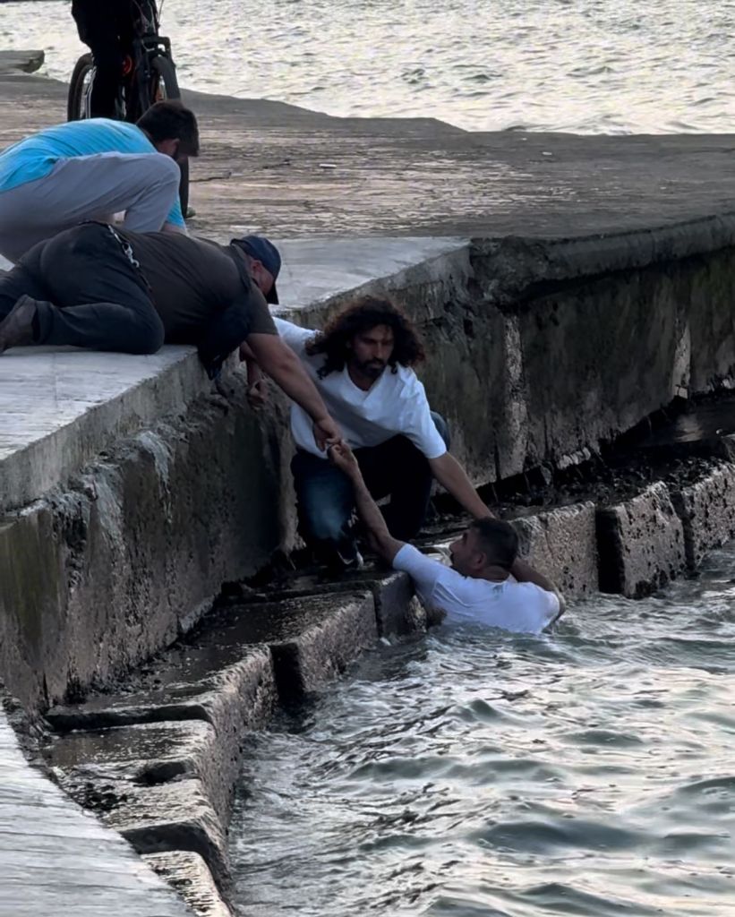 Polisten Kaçarken Denize Atladı: Yorulunca Kendi İsteğiyle Teslim Oldu AW511059 01 - Marmara Bölge Gazetesi