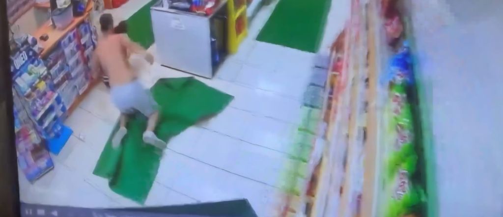 “Öldüresiye Dayak Yiyen Kadın, Mahkemede Sanıkları Affetti” AW518668 03 - Marmara Bölge Gazetesi