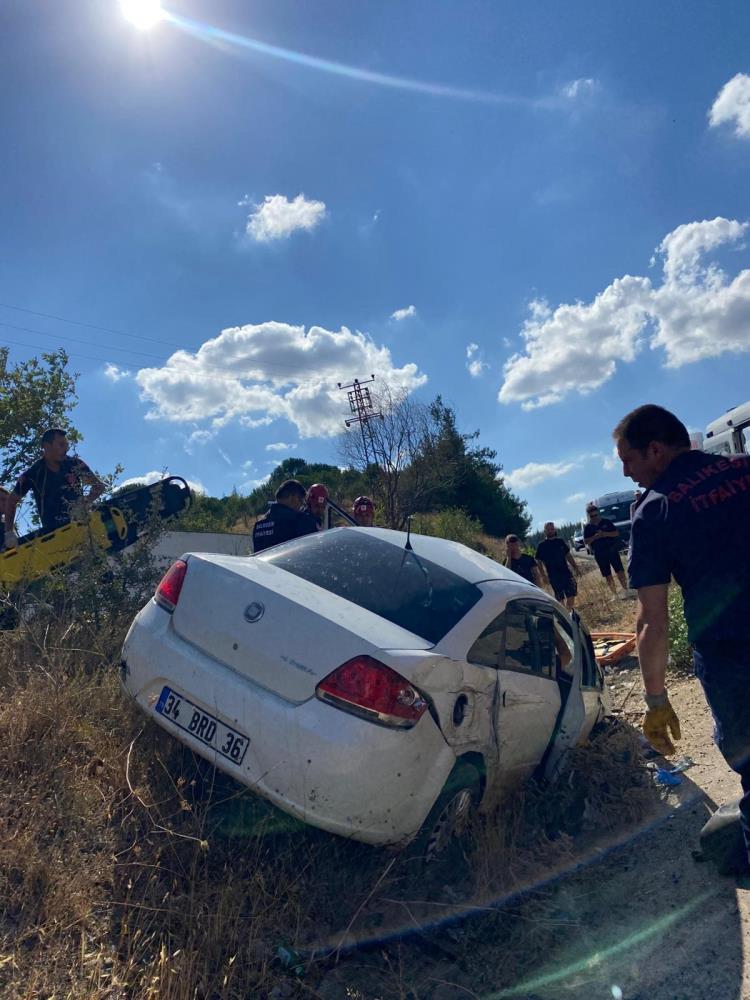 Balıkesir-Edremit Yolunda Can Pazarı! AW521544 04 - Marmara Bölge Gazetesi