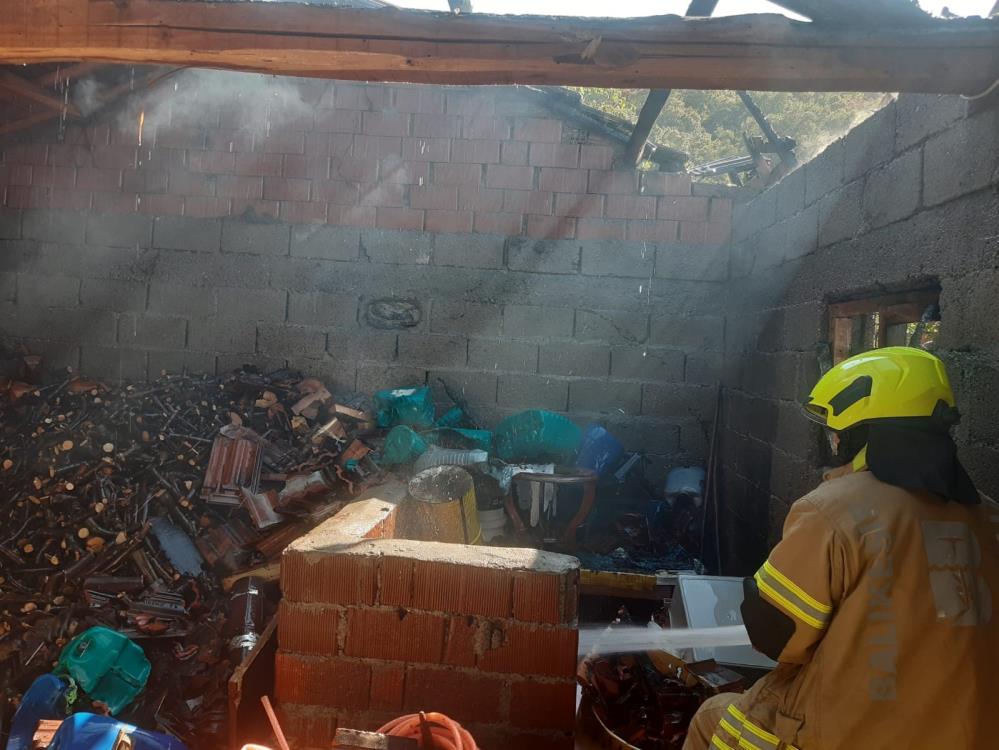 AW521640 06 - Marmara Bölge Gazetesi