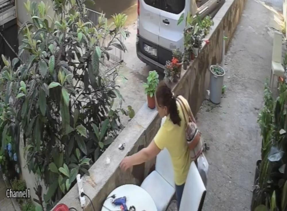Aynı Çiçekçiyi 15 Kez Soydu! AW528498 03 - Marmara Bölge Gazetesi