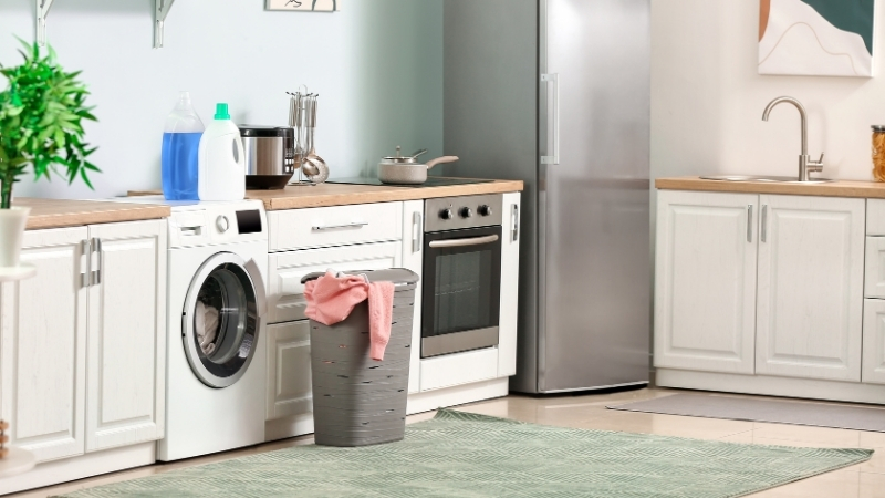 İngiltere’de çamaşır makinelerinin mutfakta yer alması, tarihi yapıların modern yaşama