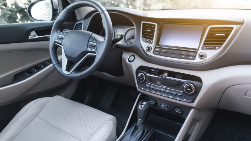 Balıkesir’de kış aylarında araç camlarındaki buğulanma sorunu sürücülere zor anlar