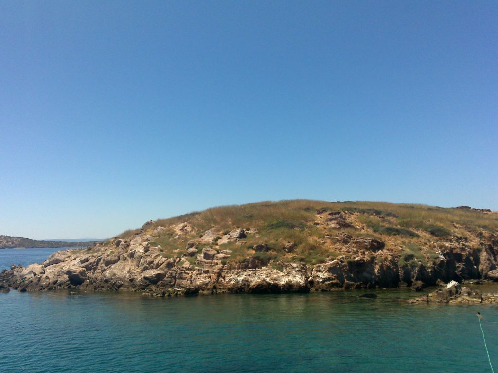 Ayvalık açıklarında doğayla iç içe huzurlu bir kaçış arayanlar için