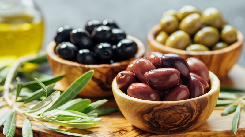 Balıkesir’in Havran ilçesinde faaliyet gösteren bir zeytin fabrikasında üretim ve