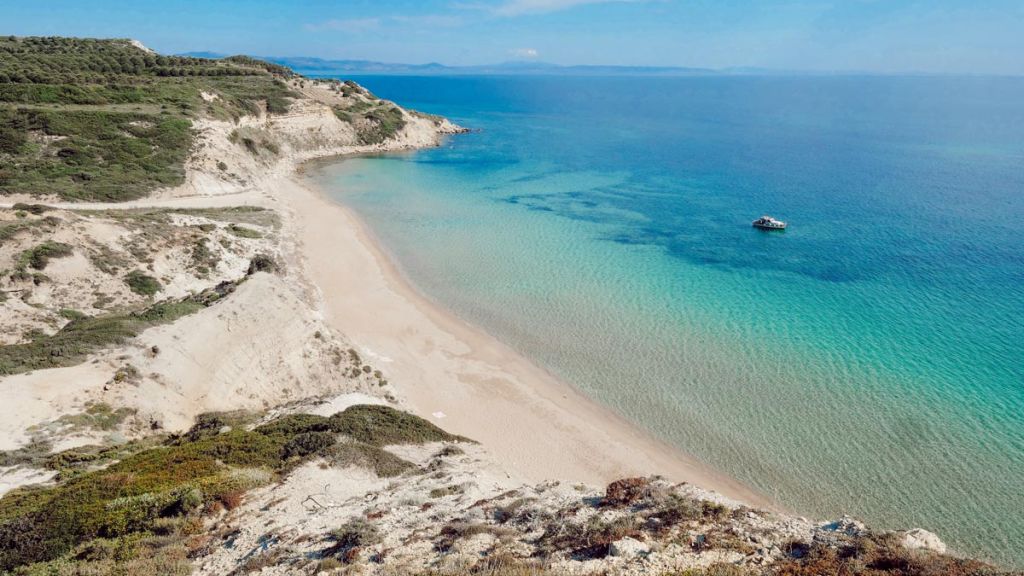 Sessizlik Arayanlara Gizli Cennet beylik plaji bozcaada 3 - Marmara Bölge Gazetesi