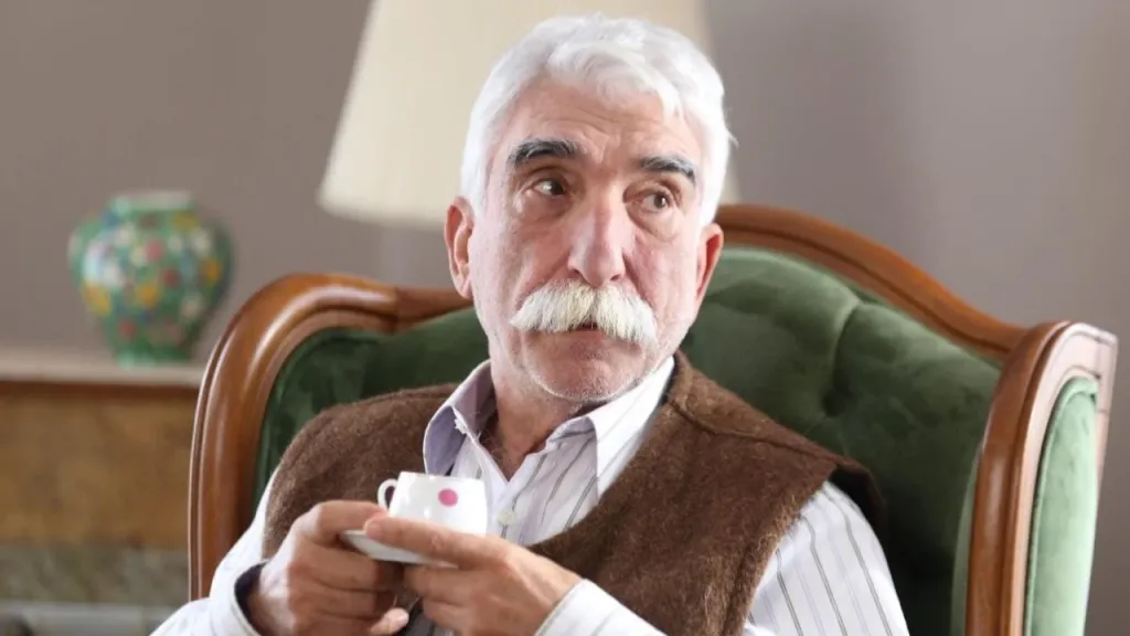 Sanat camiası yeni bir taciz iddiasıyla sarsıldı. Usta oyuncu Cezmi