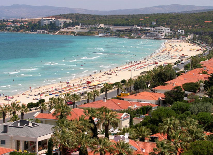 Çarşaf Gibi Denizi ve Uygun Fiyatlı Sahiliyle Ege’nin Yeni Tatil Gözdesi gumuldure nasil gidilir 3 - Marmara Bölge Gazetesi