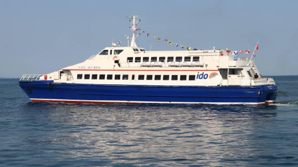 Balıkesir Büyükşehir Belediyesi'nin vizyon projelerinden biri olan Balıkesir Deniz Otobüsleri