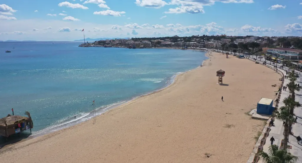 Dört Mevsim Denize Girmeye Uygun Bir Plaj image 54 - Marmara Bölge Gazetesi