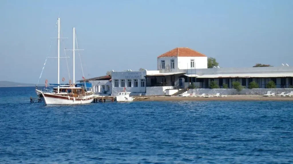 kara ada bodrum 2 1 - Marmara Bölge Gazetesi