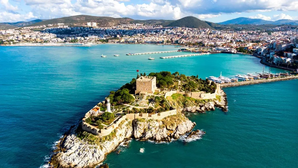 Ege’de Maviyle Tarihin Buluştuğu Tatil Noktası kusadasi izmir kac km kusadasinda gezilecek yerler - Marmara Bölge Gazetesi